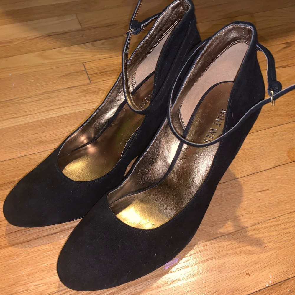 Black heels